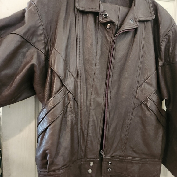 Vintage Dark brown Leather coat and pants set. - Picture 2 of 5